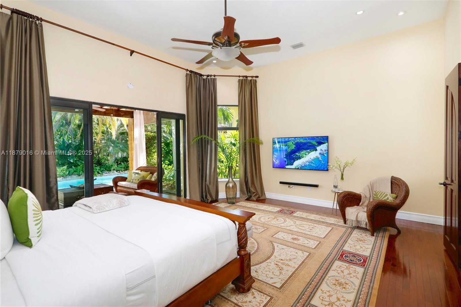 Small Image of 16645 SOUTH WEST 87TH CT, Palmetto Bay Number 7