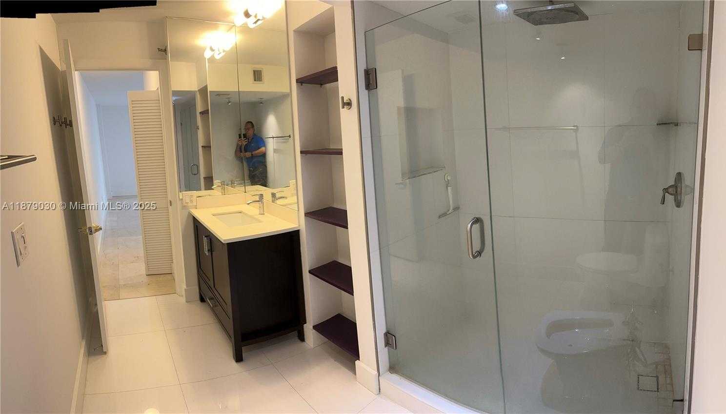 Small Image of 2501 BRICKELL AVE #209, Miami Number 8