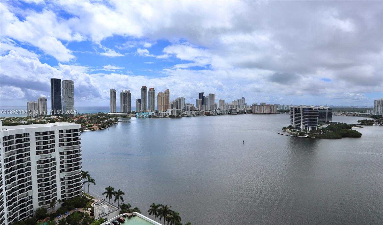 Small Image of 3530 MYSTIC POINTE DR #2510, Aventura Number 22
