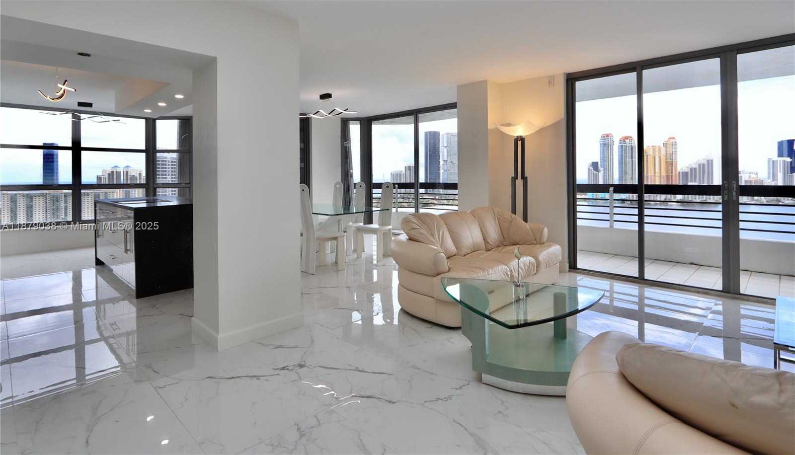 Small Image of 3530 MYSTIC POINTE DR #2510, Aventura Number 9