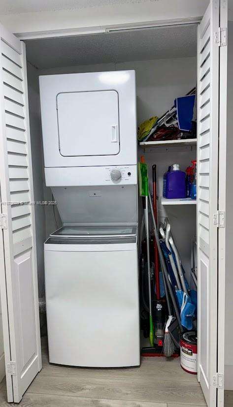 Small Image of 8100 GENEVA CT #146, Doral Number 4