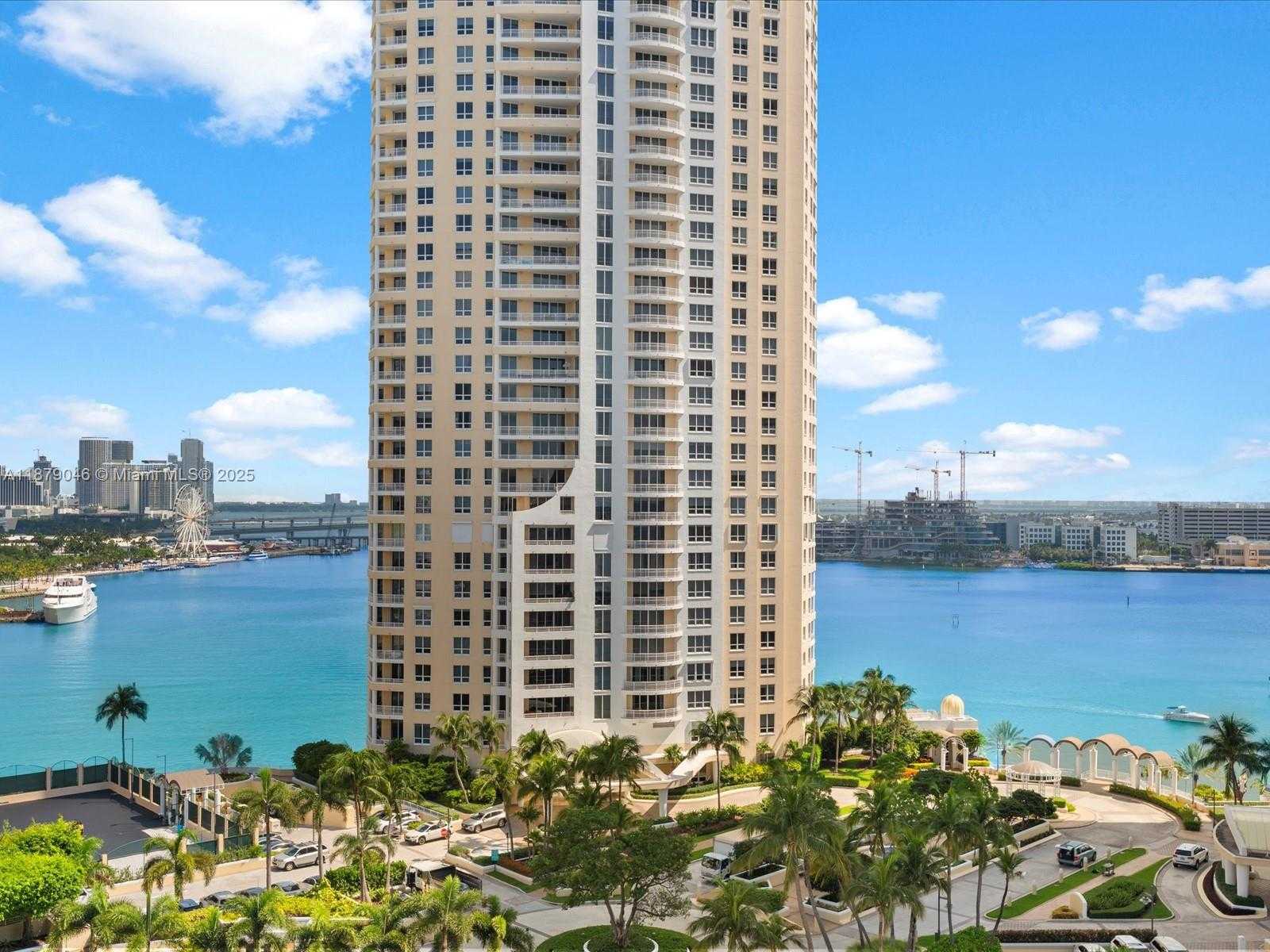 Small Image of 540 BRICKELL KEY DR #1702, Miami Number 2