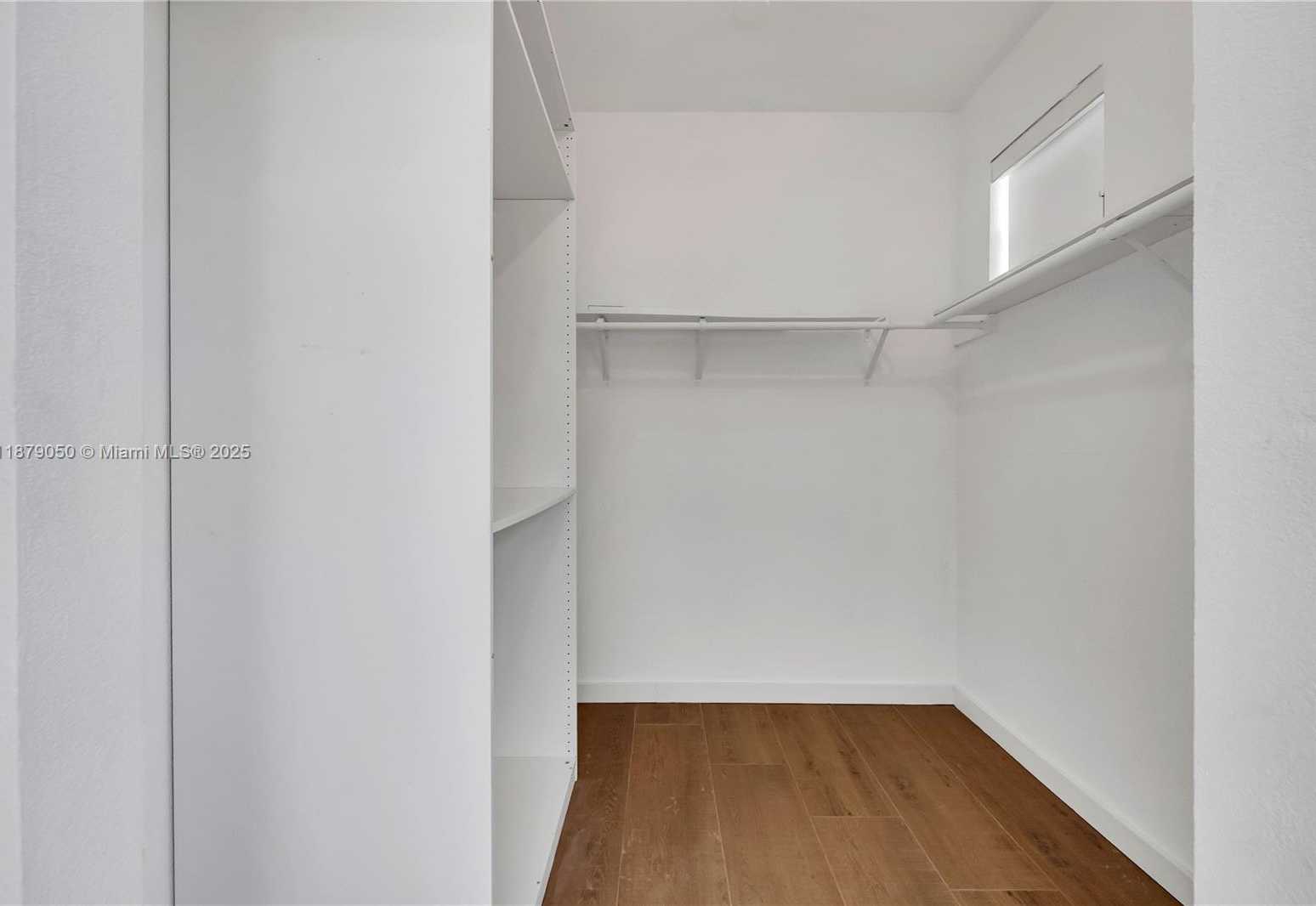 Small Image of 13415 NORTH WEST 22ND AVE, Miami Number 12