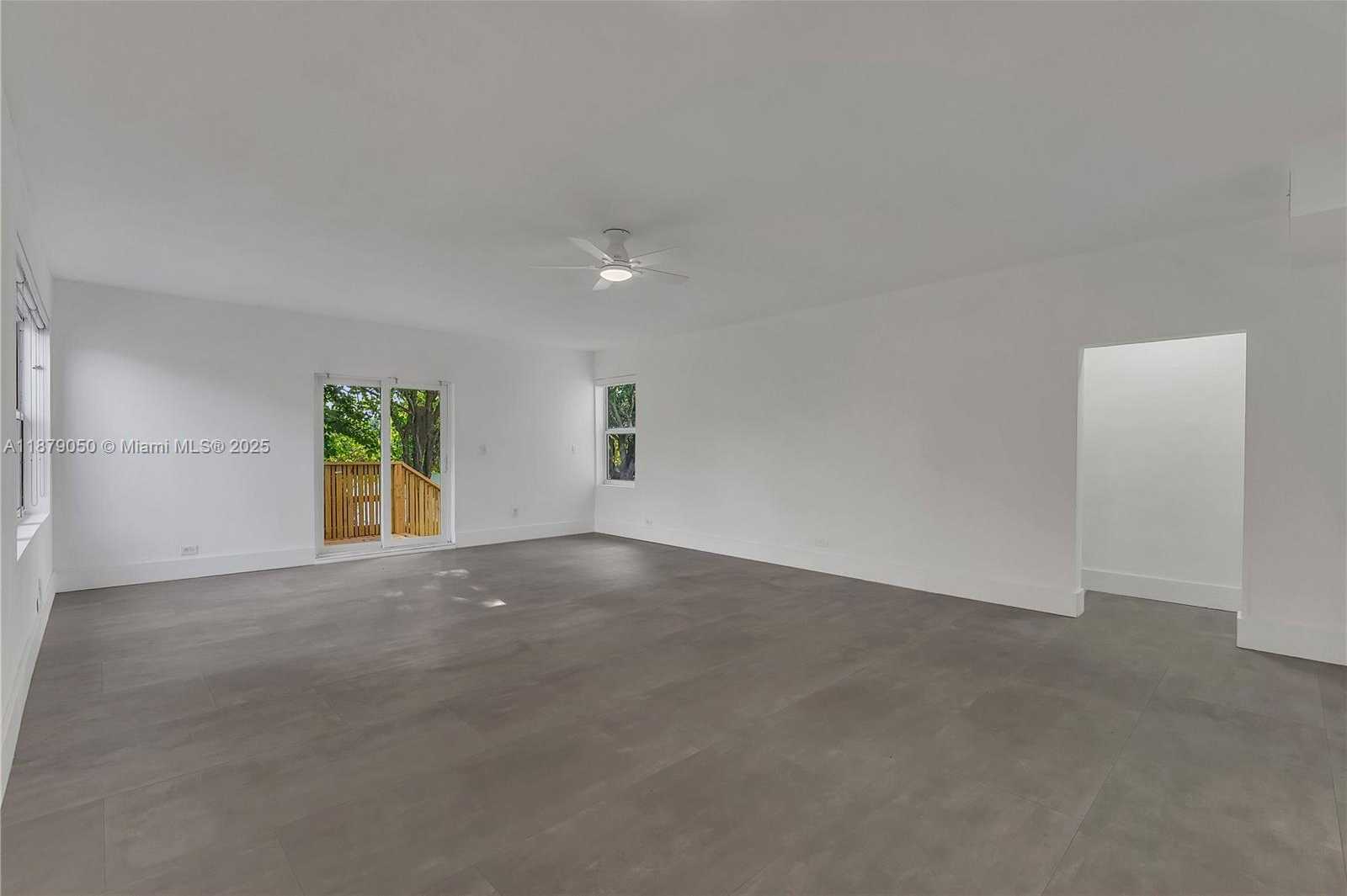 Small Image of 13415 NORTH WEST 22ND AVE, Miami Number 4
