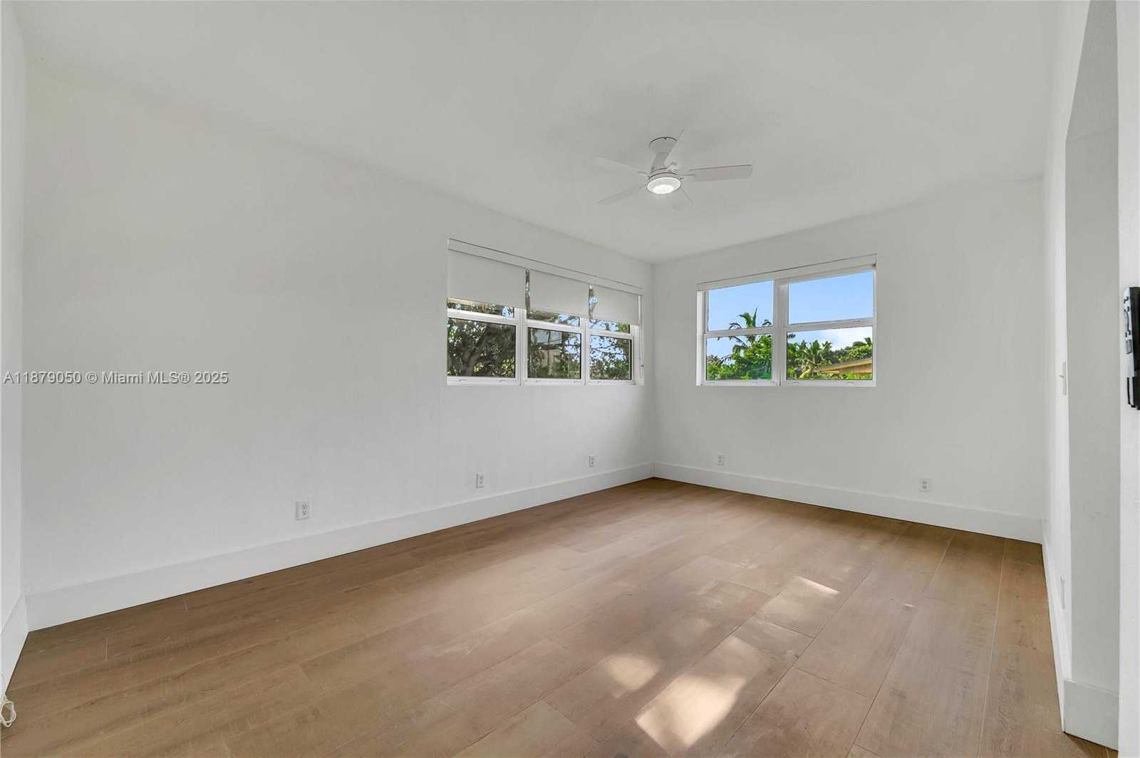 Small Image of 13415 NORTH WEST 22ND AVE, Miami Number 9