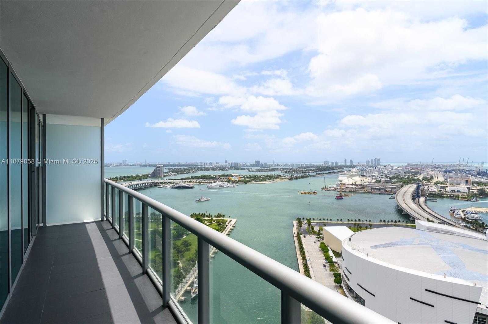 Small Image of 888 BISCAYNE BLVD #3406, Miami Number 31