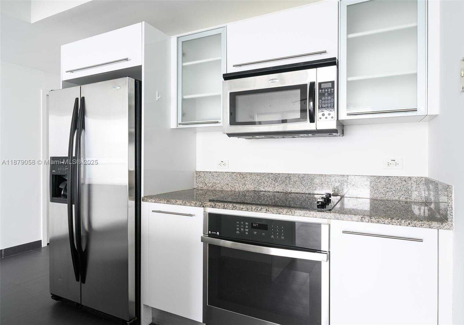 Small Image of 888 BISCAYNE BLVD #3406, Miami Number 4