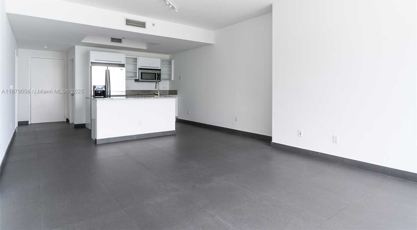 Small Image of 888 BISCAYNE BLVD #3406, Miami Number 7
