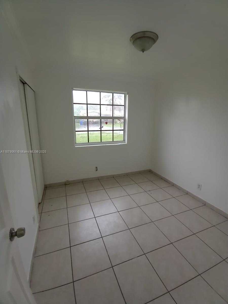 Small Image of 6871 SOUTH WEST 18TH CT, North Lauderdale Number 10