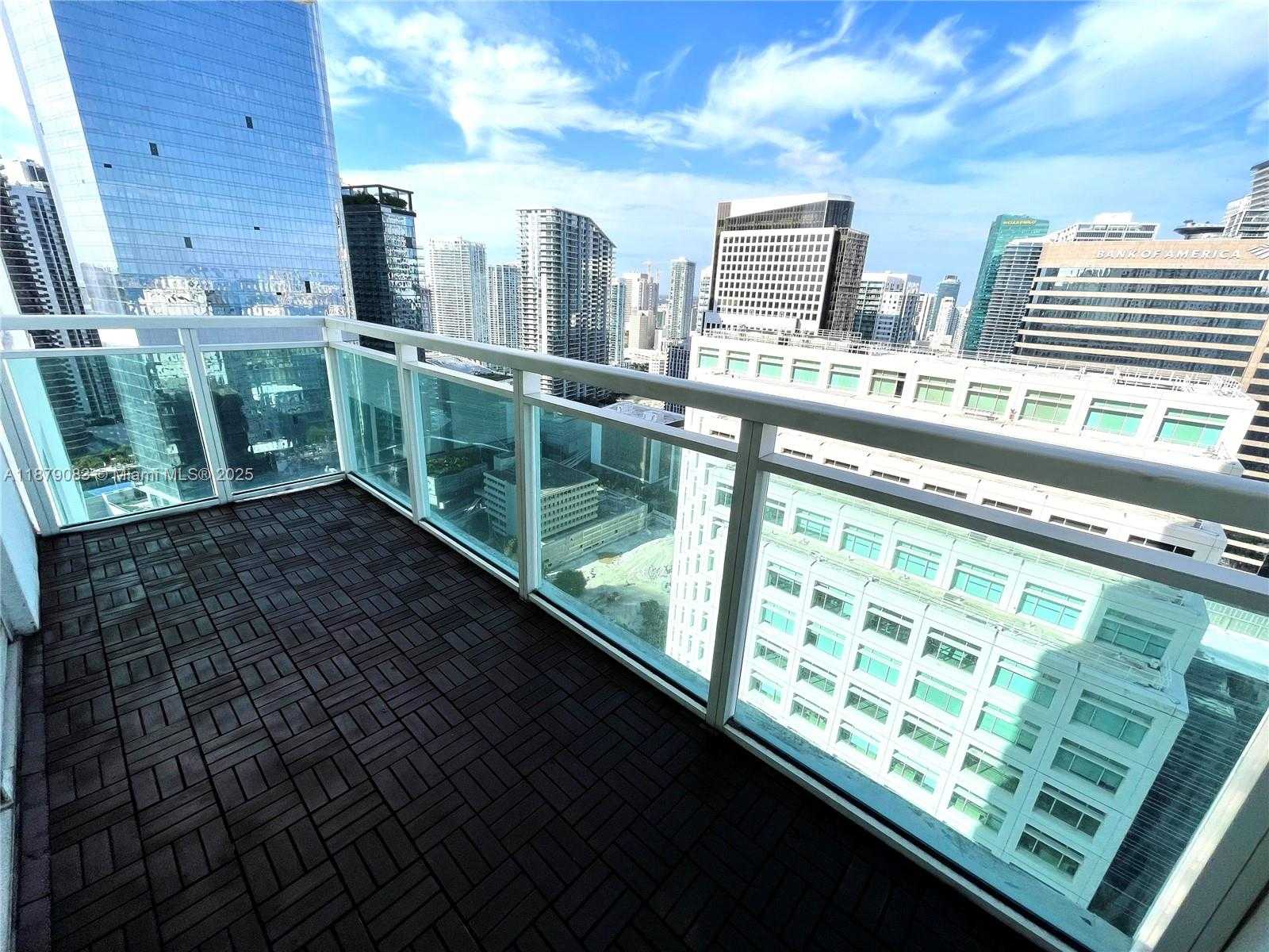 Small Image of 950 BRICKELL BAY DR #3902, Miami Number 13