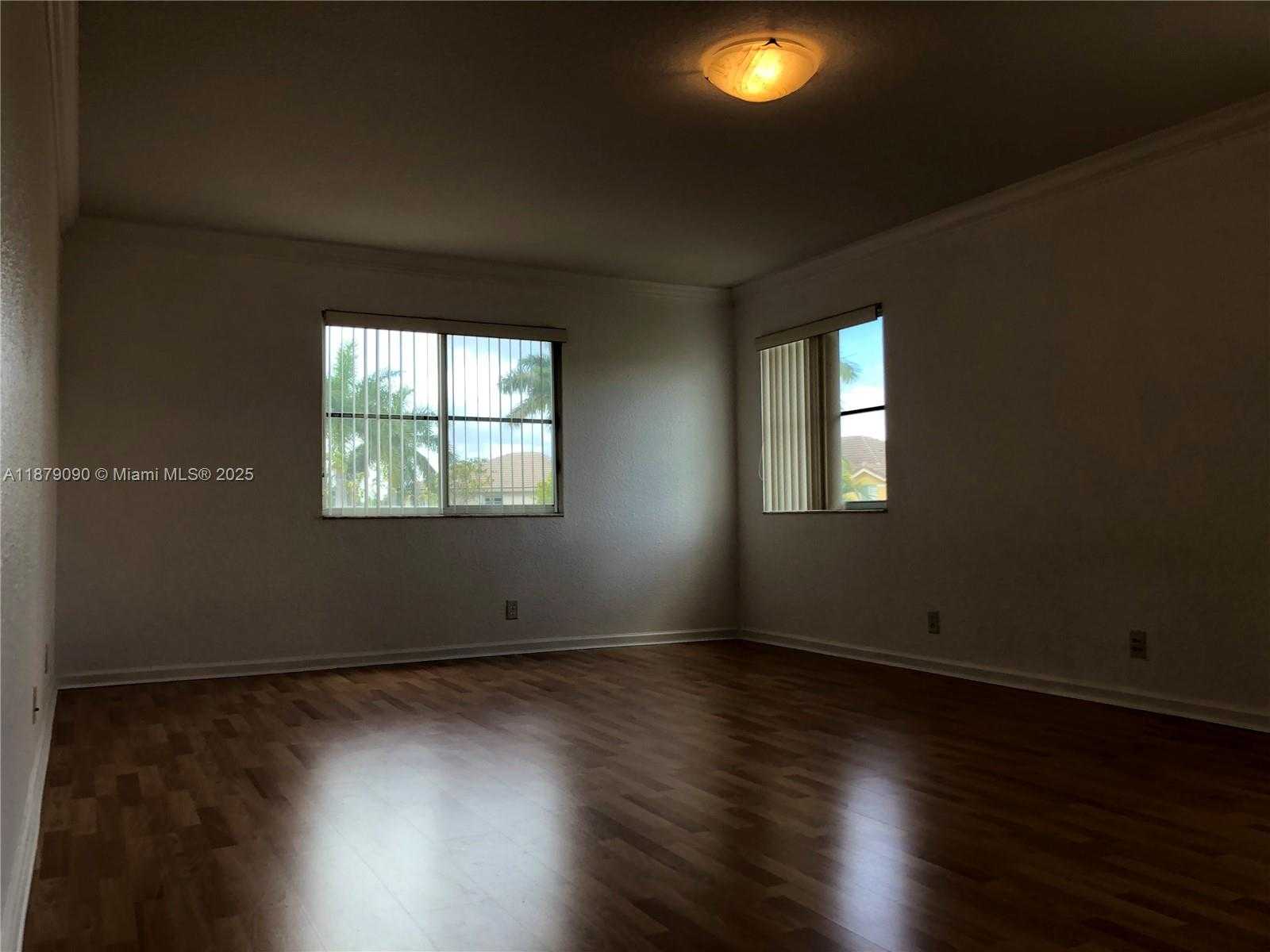 Small Image of 693 LIVE OAK LN, Weston Number 13