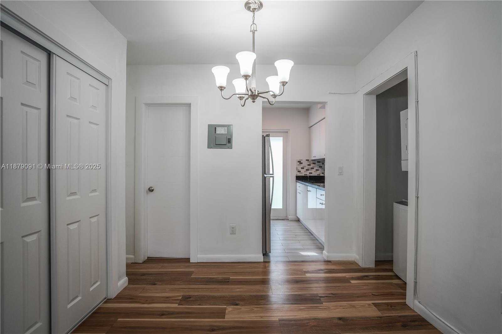 Small Image of 1120 EUCLID AVE #14, Miami Beach Number 4