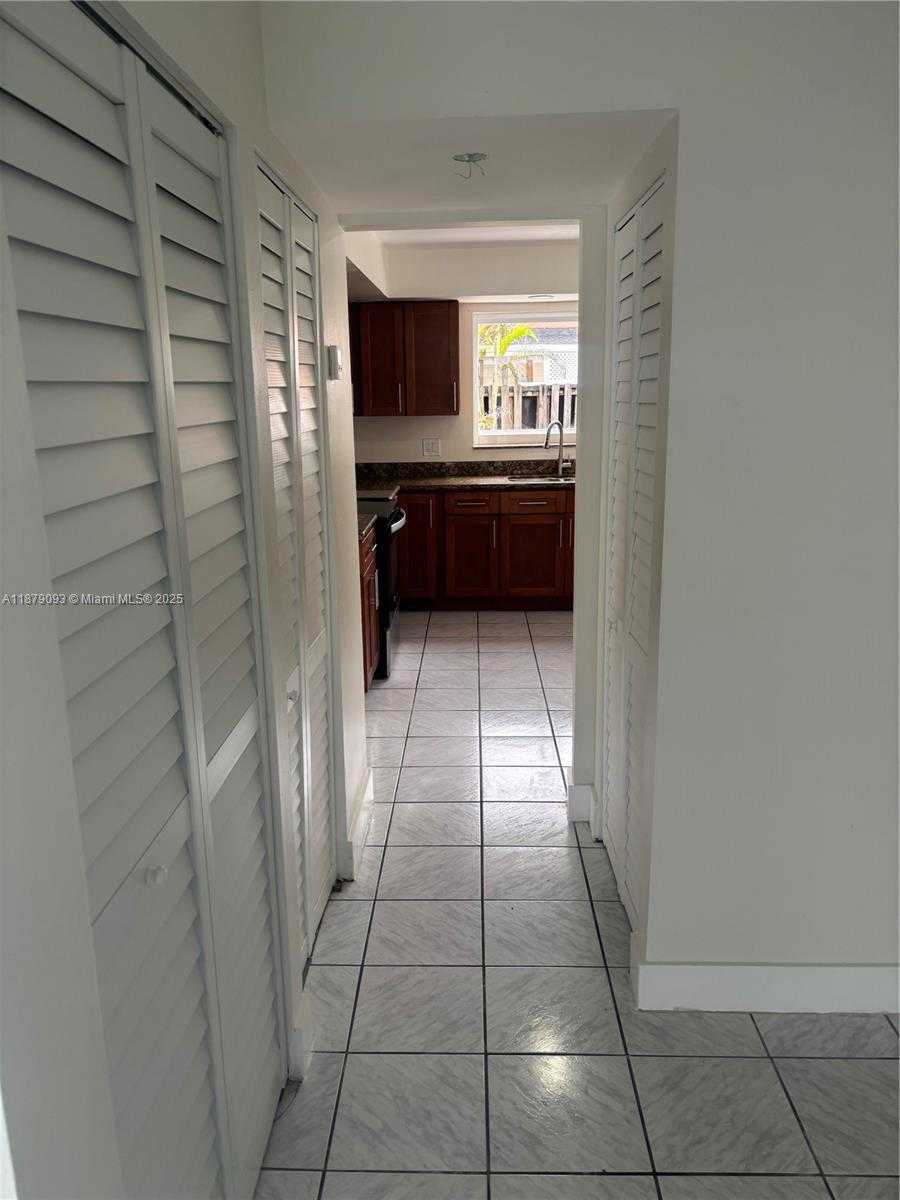 Small Image of 9435 SOUTH WEST 144TH CT, Miami Number 2