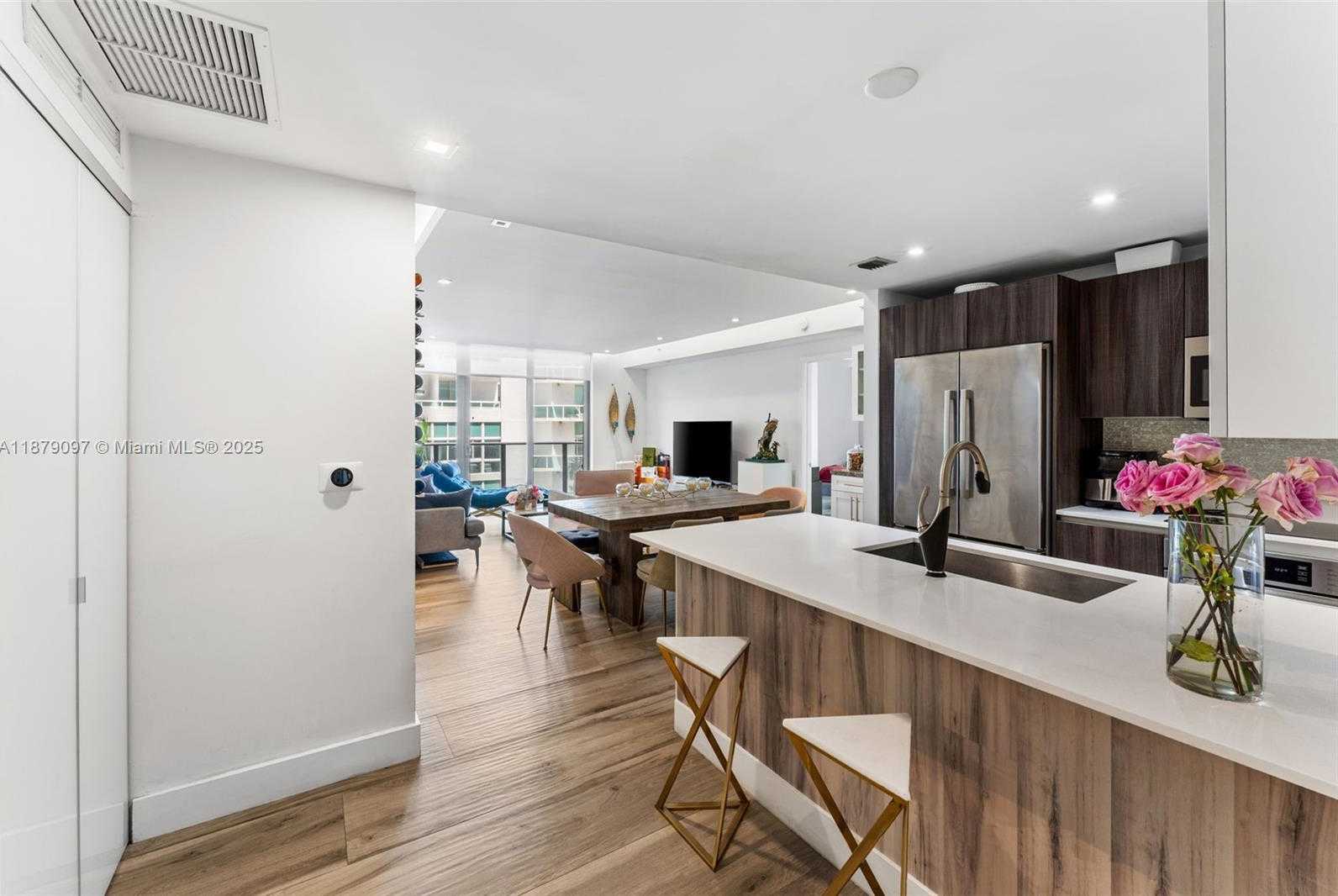Small Image of 488 NORTH EAST 18TH ST #411, Miami Number 2