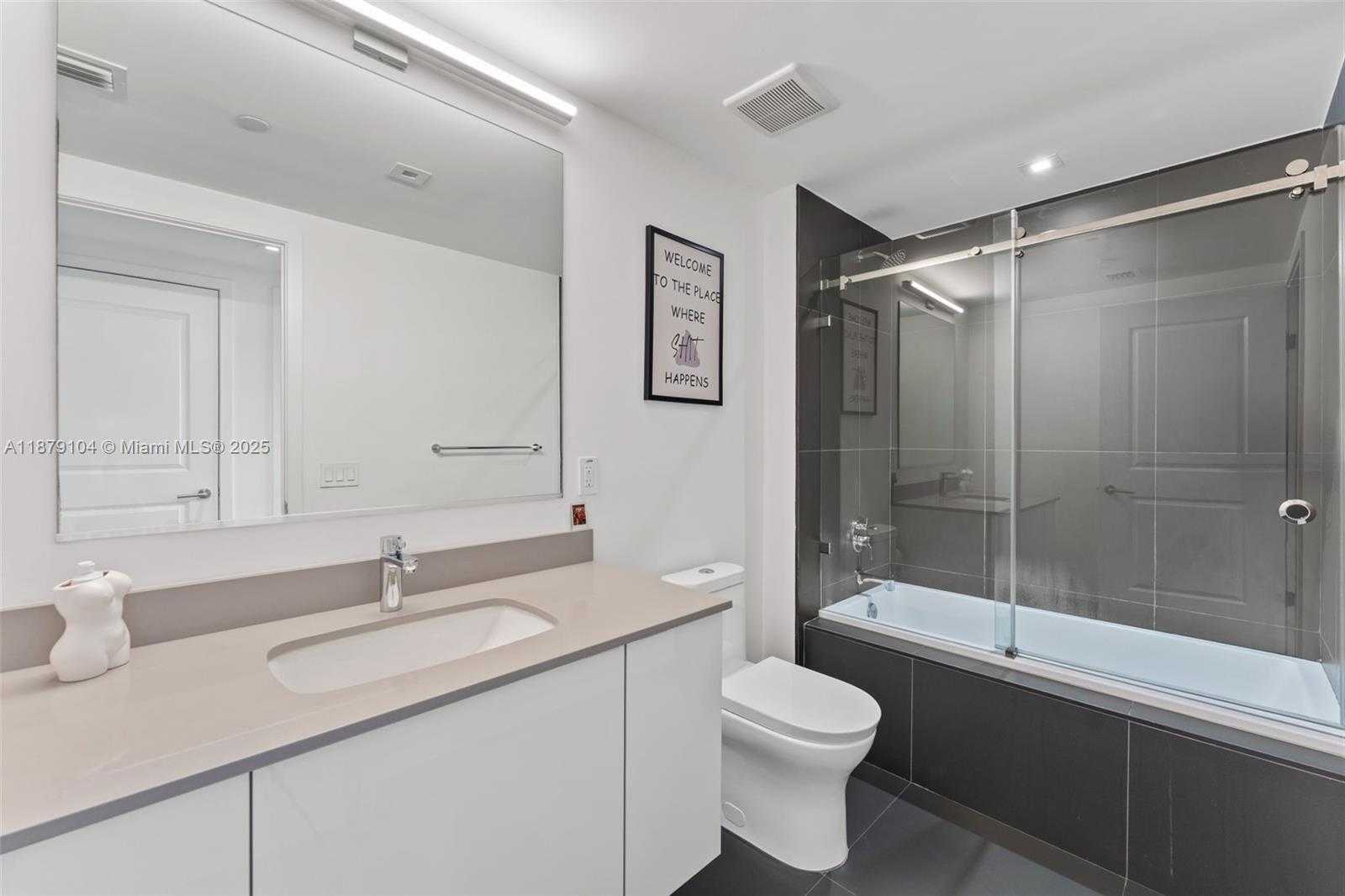 Small Image of 1600 NORTH EAST 1ST AVE #2306, Miami Number 16
