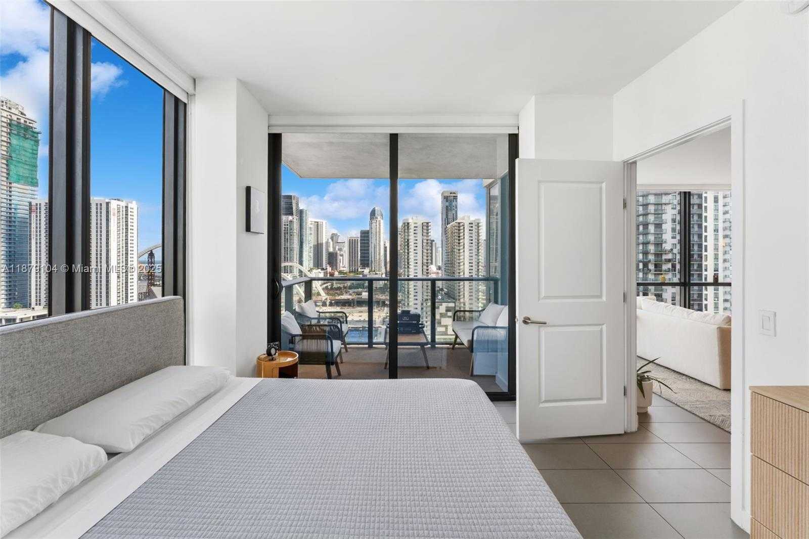 Small Image of 1600 NORTH EAST 1ST AVE #2306, Miami Number 20