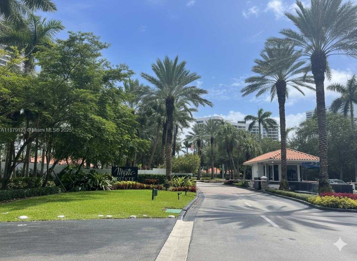 Small Image of 3600 MYSTIC POINTE DR #604, Aventura Number 34