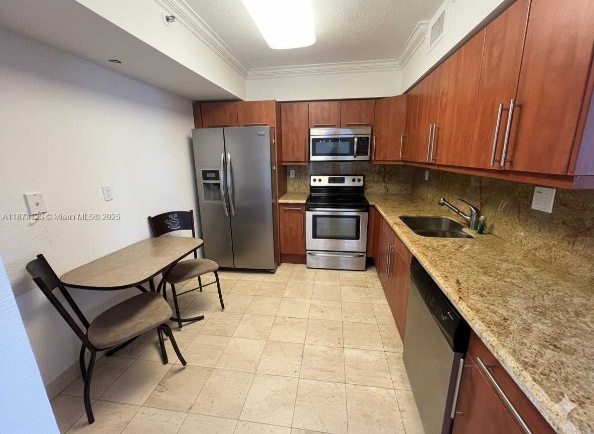 Small Image of 3600 MYSTIC POINTE DR #604, Aventura Number 9