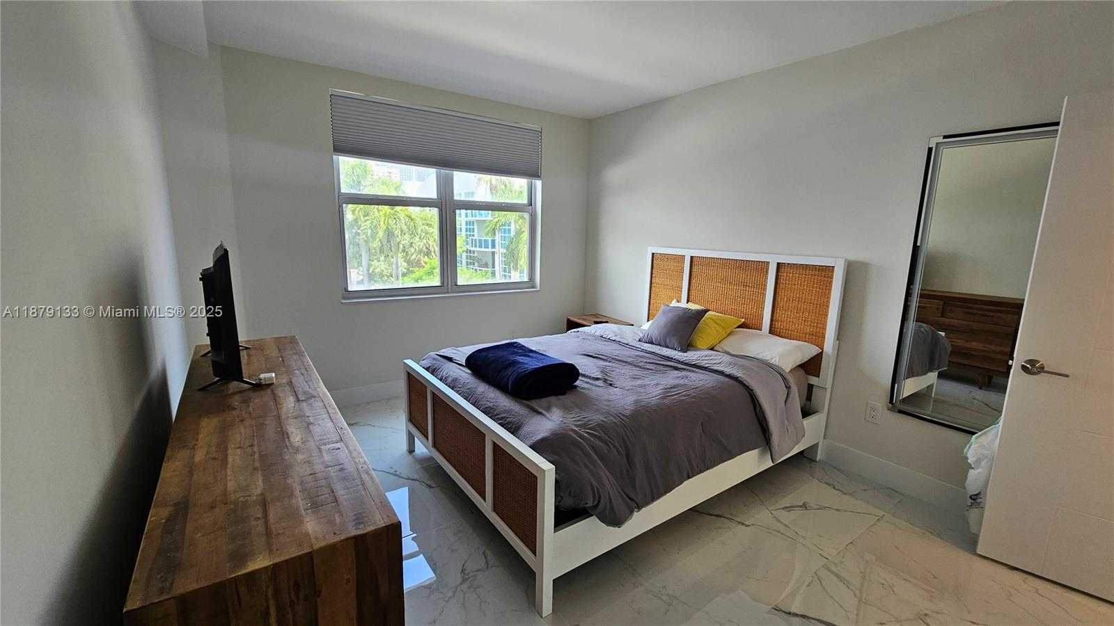Small Image of 1965 SOUTH OCEAN DR #2S, Hallandale Beach Number 12