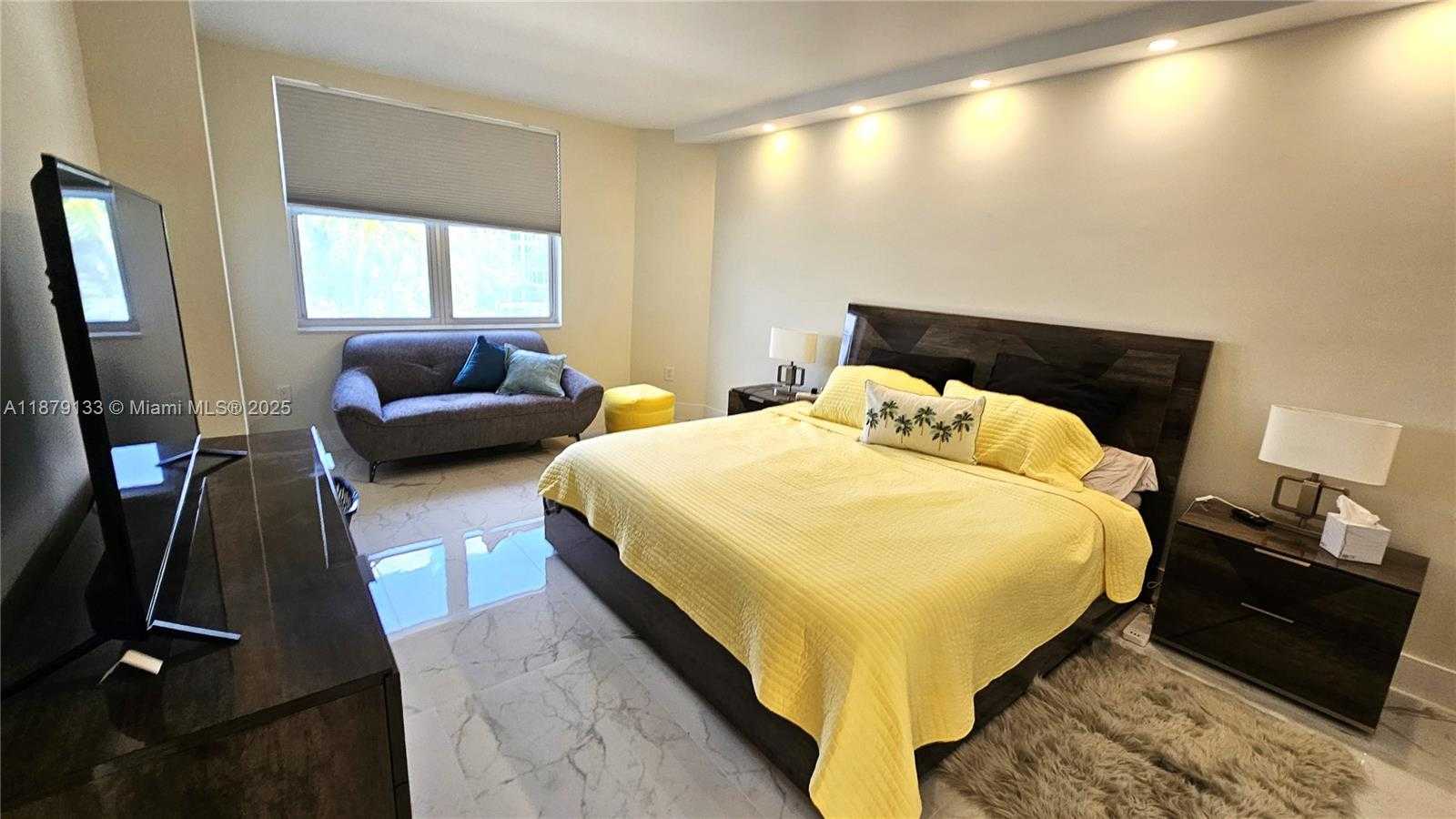 Small Image of 1965 SOUTH OCEAN DR #2S, Hallandale Beach Number 17