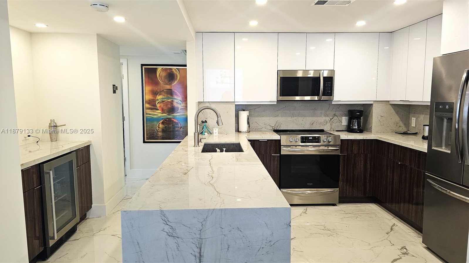 Small Image of 1965 SOUTH OCEAN DR #2S, Hallandale Beach Number 2