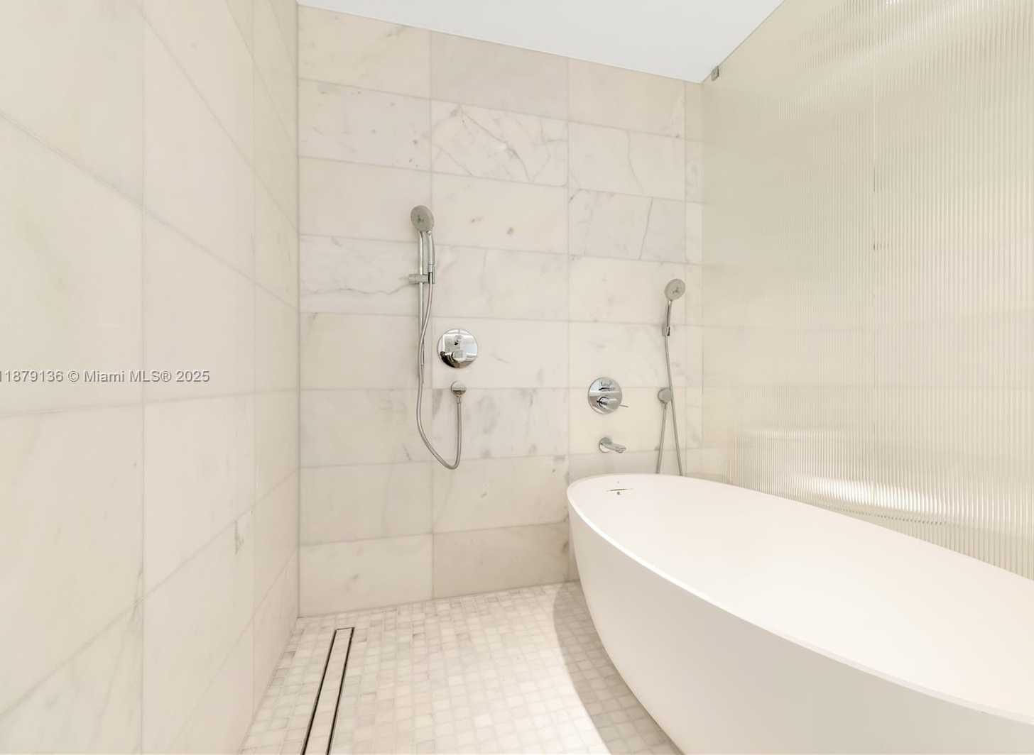 Small Image of 501 West Ave, Miami Beach, FL 33139, USA Number 12