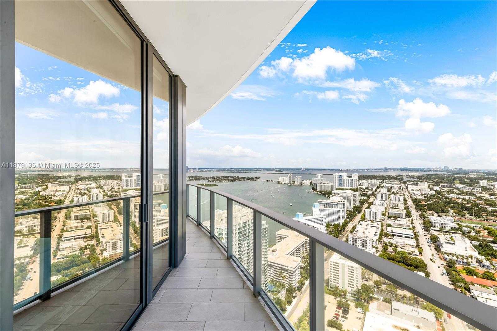 Small Image of 501 West Ave, Miami Beach, FL 33139, USA Number 15