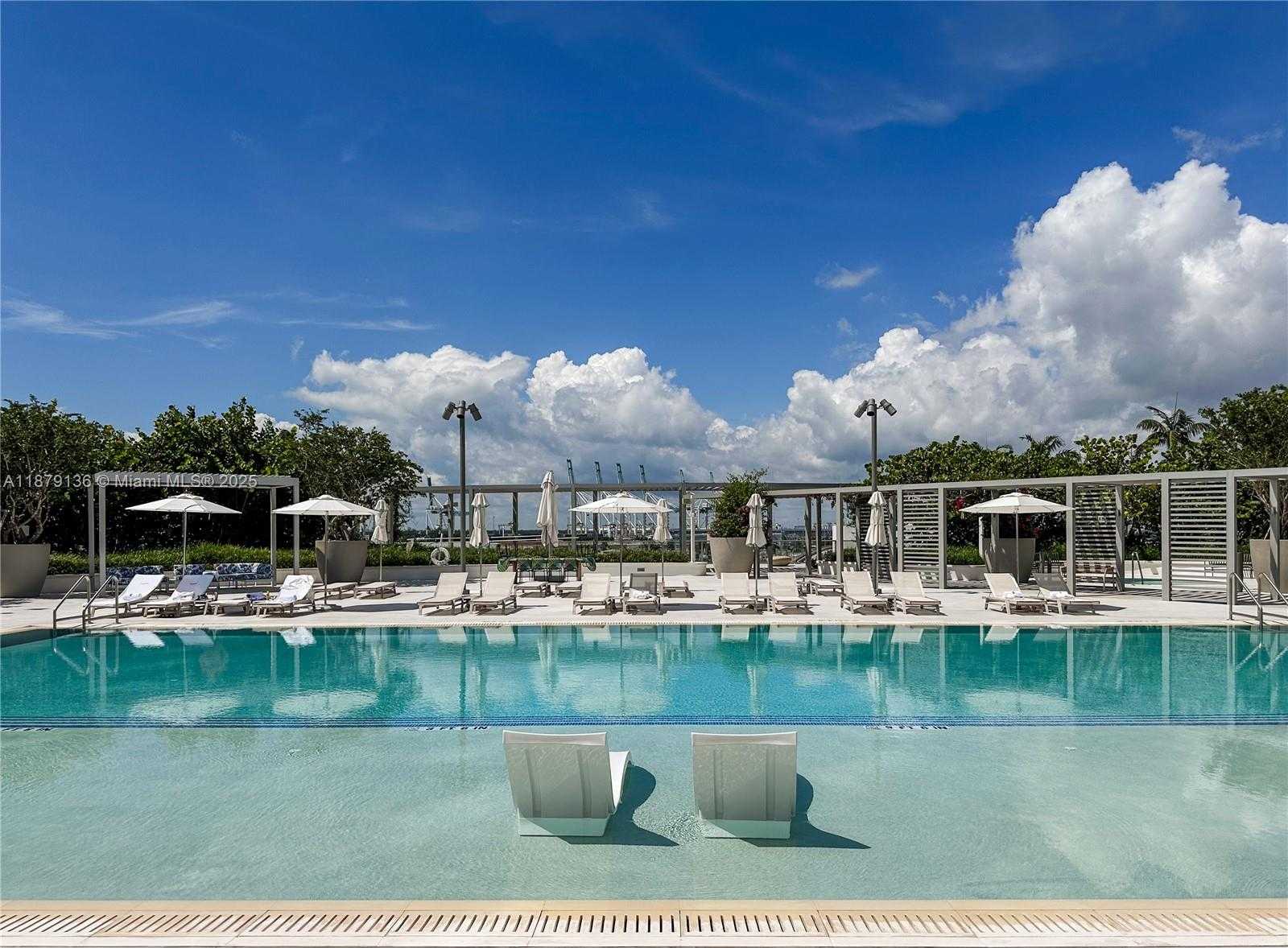 Small Image of 501 West Ave, Miami Beach, FL 33139, USA Number 24