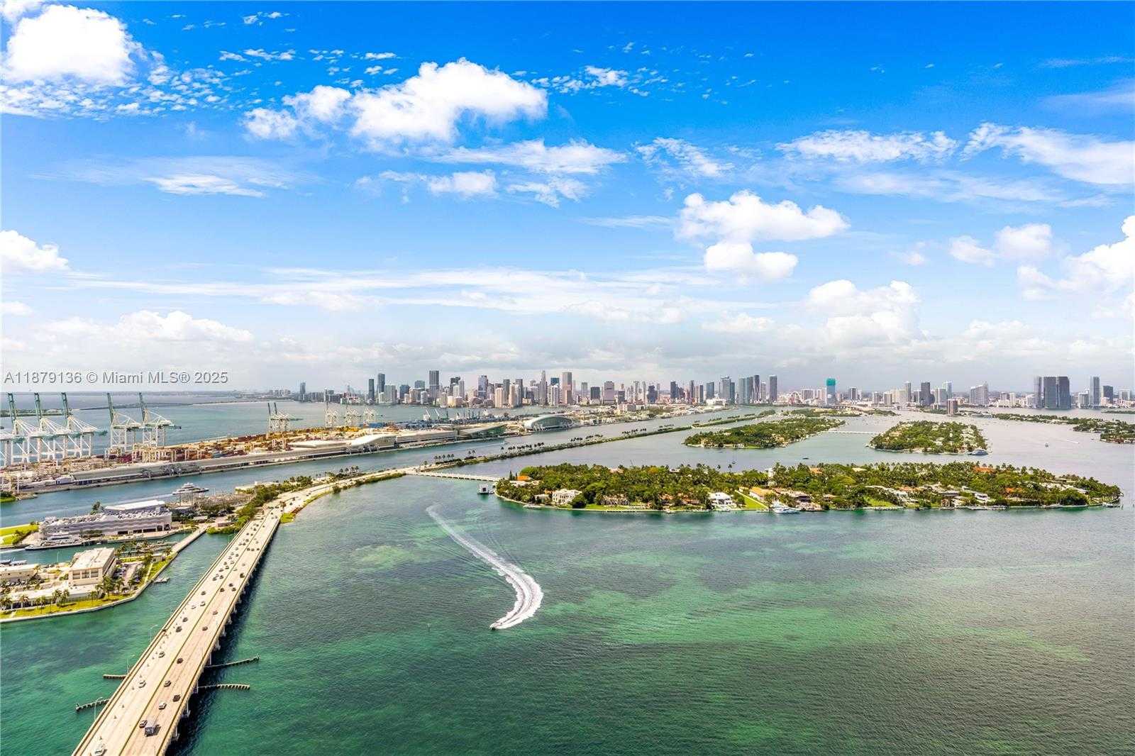 Small Image of 501 West Ave, Miami Beach, FL 33139, USA Number 5