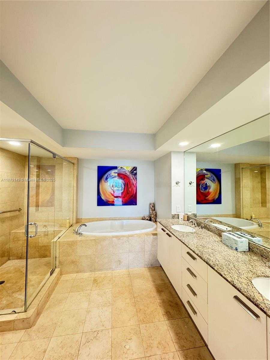 Small Image of 1800 SOUTH OCEAN DR #701, Hallandale Beach Number 12
