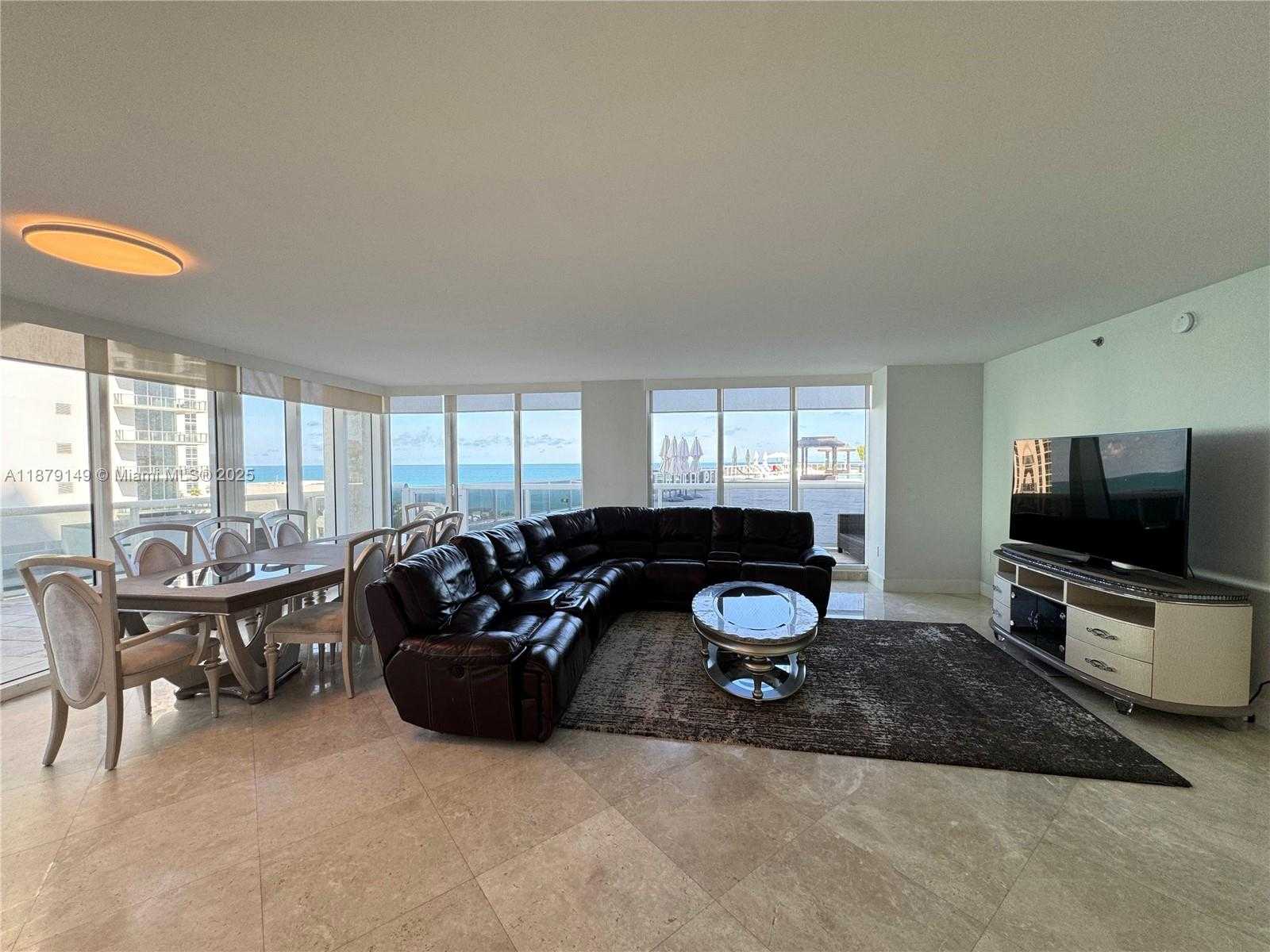 Small Image of 1800 SOUTH OCEAN DR #701, Hallandale Beach Number 2
