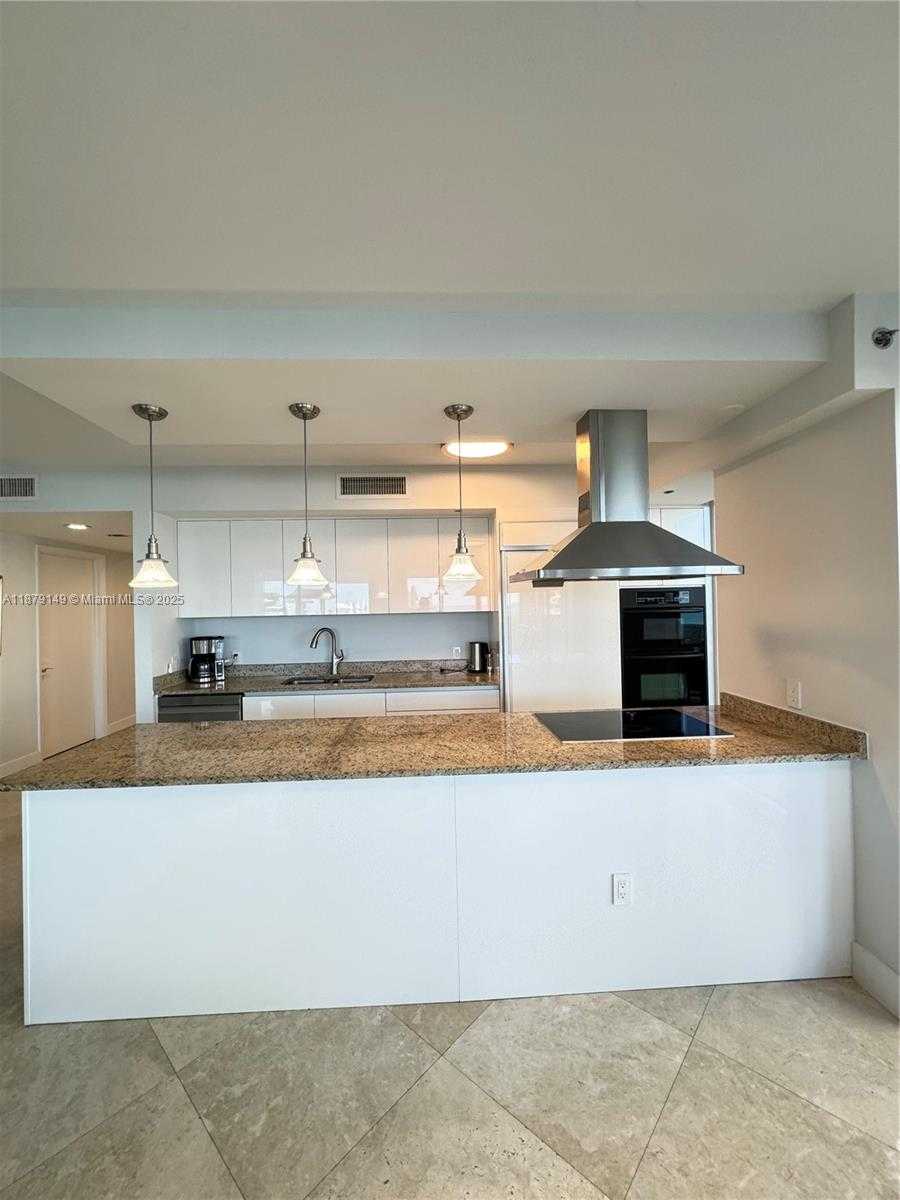 Small Image of 1800 SOUTH OCEAN DR #701, Hallandale Beach Number 4