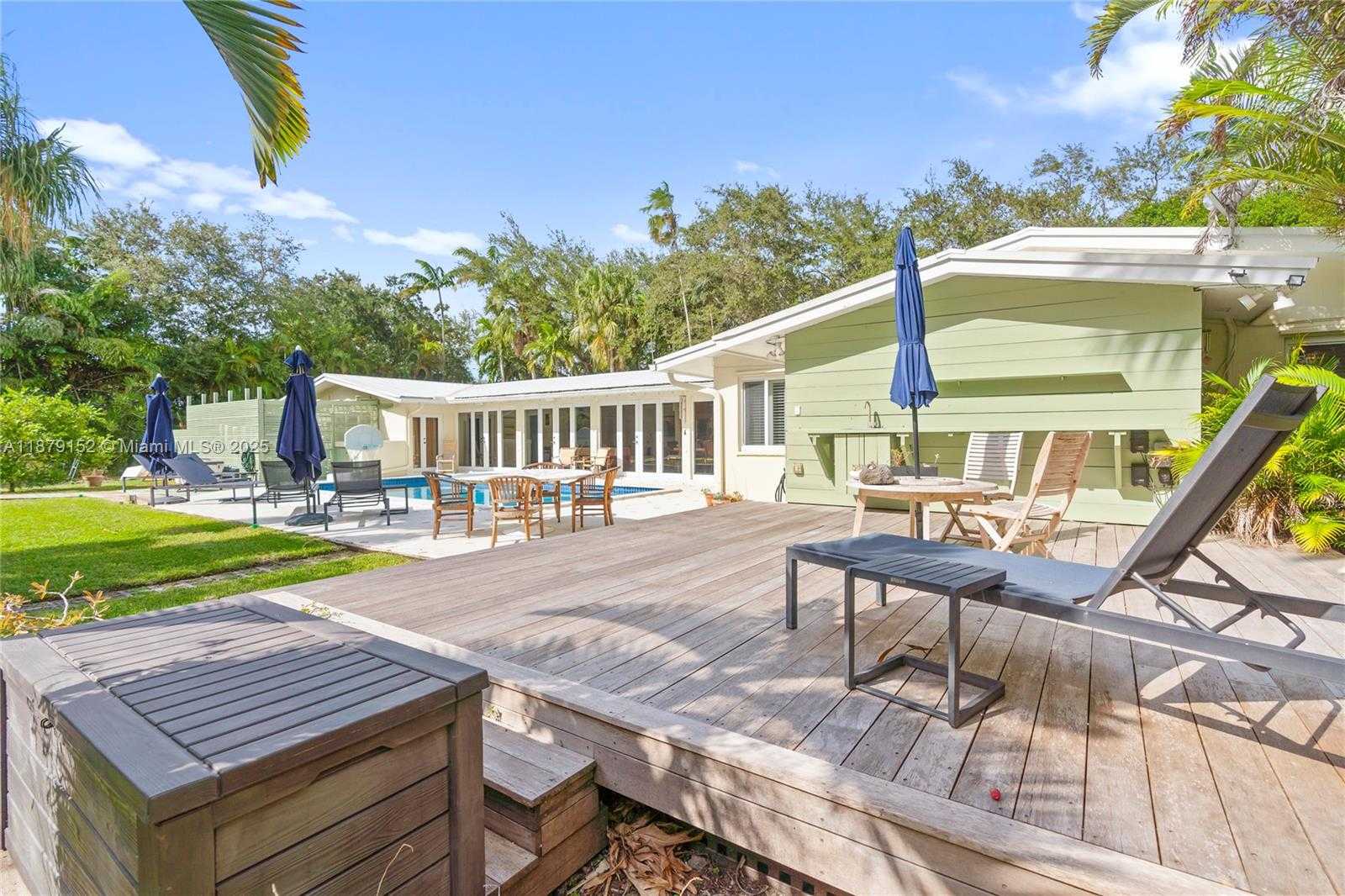 Small Image of 6630 SOUTH WEST 102ND ST, Pinecrest Number 17