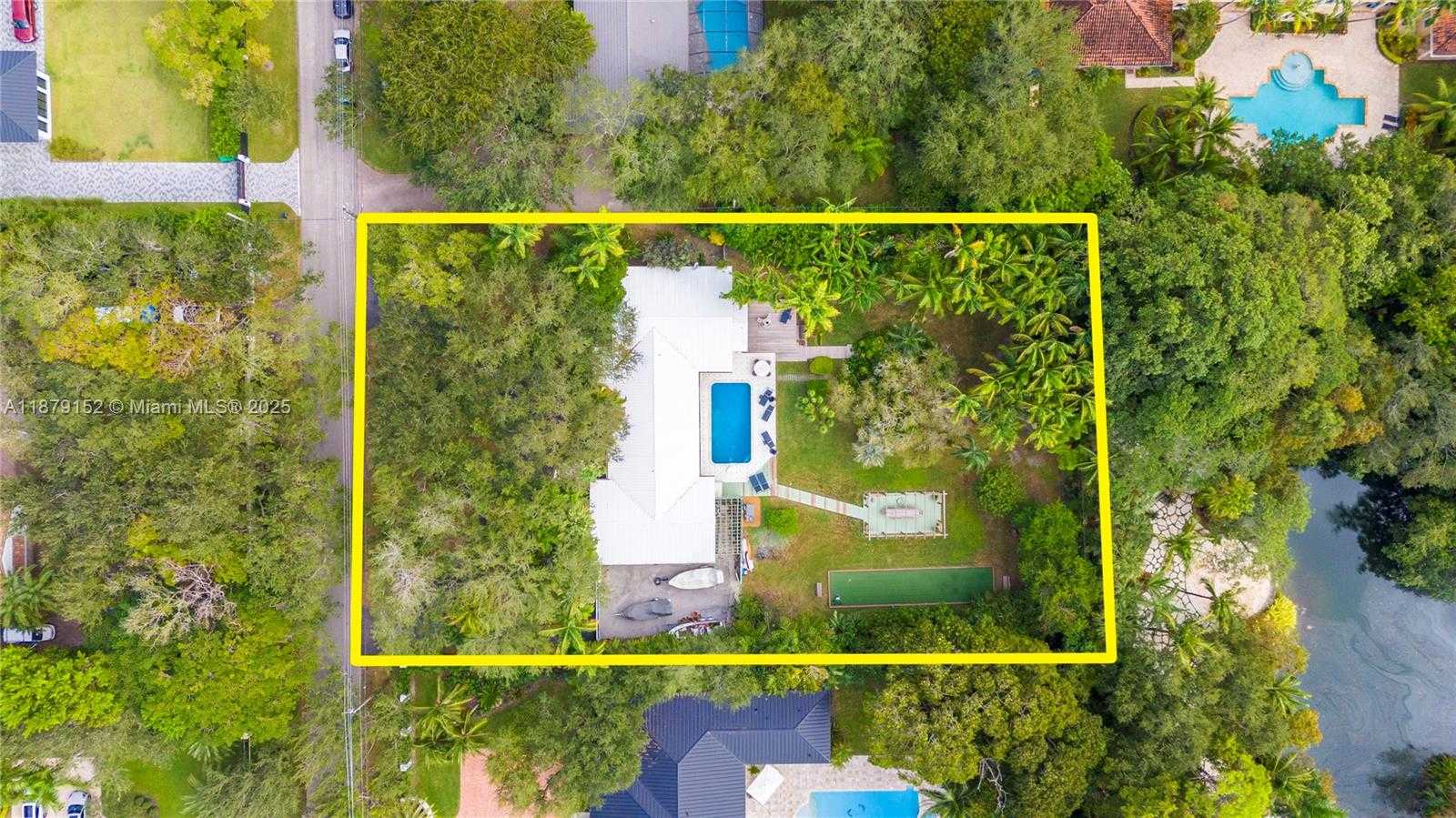Small Image of 6630 SOUTH WEST 102ND ST, Pinecrest Number 2