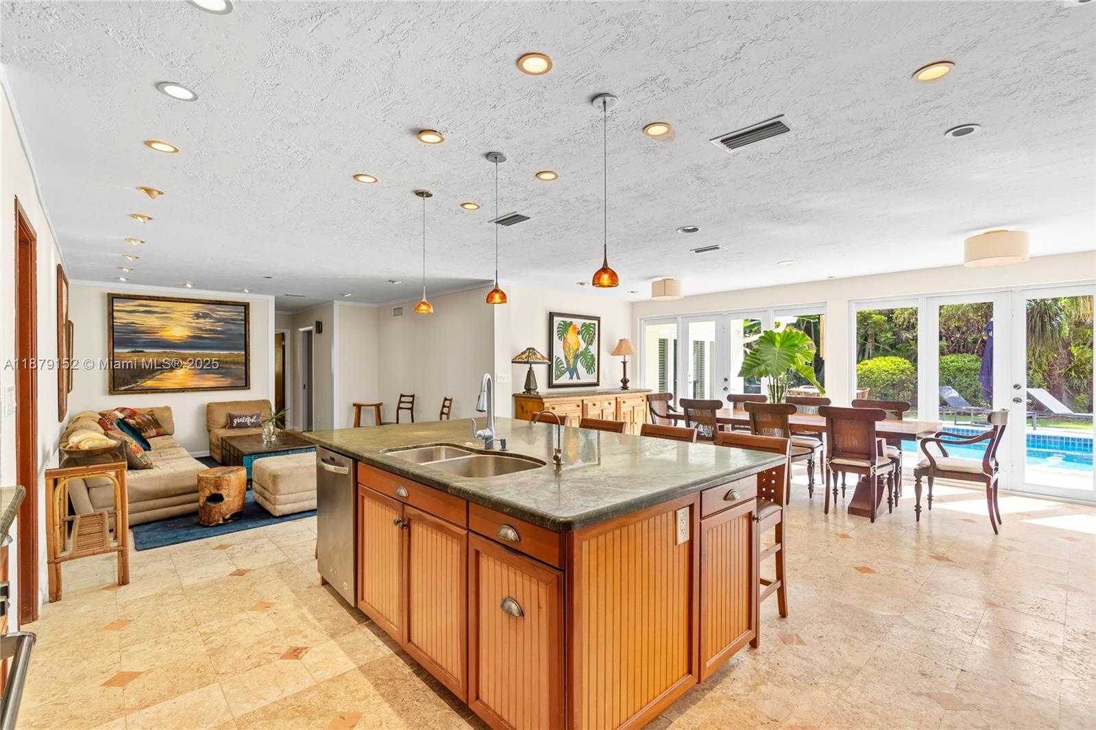 Small Image of 6630 SOUTH WEST 102ND ST, Pinecrest Number 27