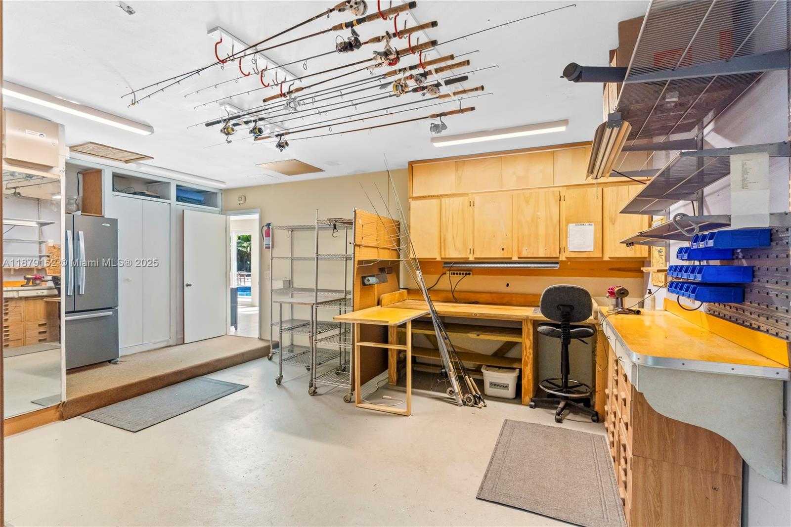 Small Image of 6630 SOUTH WEST 102ND ST, Pinecrest Number 58