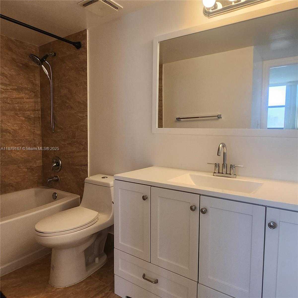 Small Image of 210 174TH ST #1806, Sunny Isles Beach Number 12