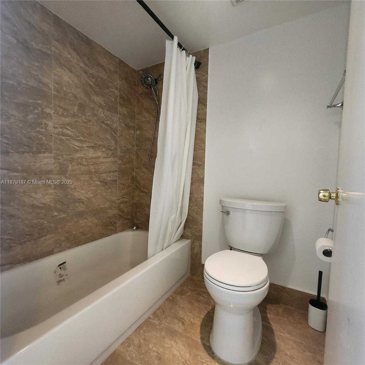 Small Image of 210 174TH ST #1806, Sunny Isles Beach Number 15