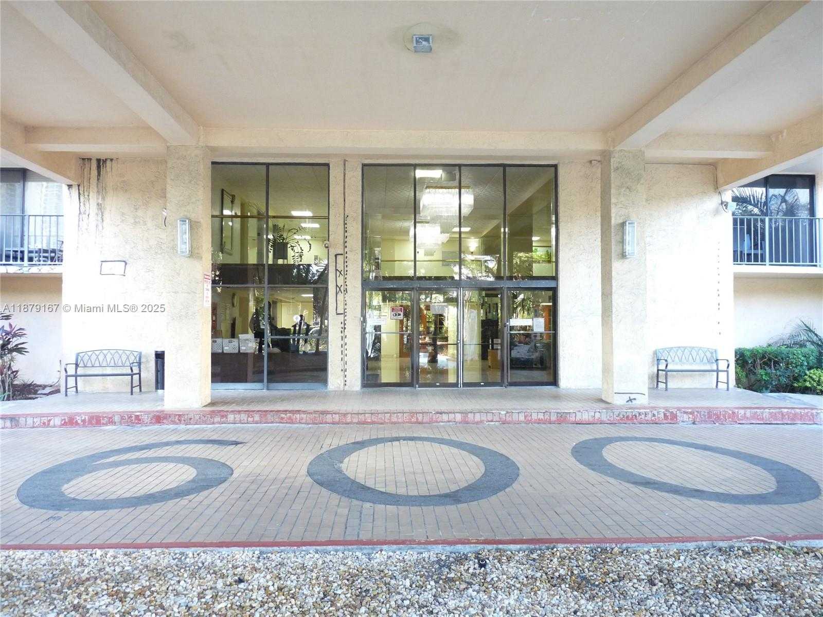 Small Image of 210 174TH ST #1806, Sunny Isles Beach Number 31