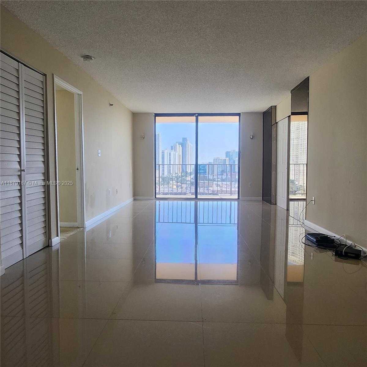Small Image of 210 174TH ST #1806, Sunny Isles Beach Number 4