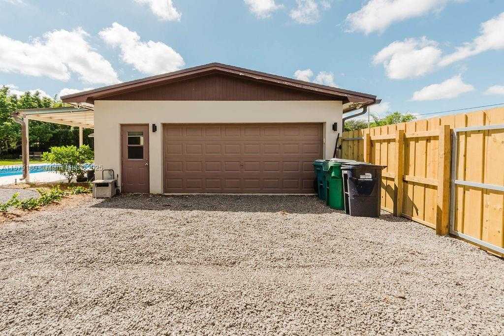 Small Image of 17701 SOUTH WEST 93RD AVE, Palmetto Bay Number 10