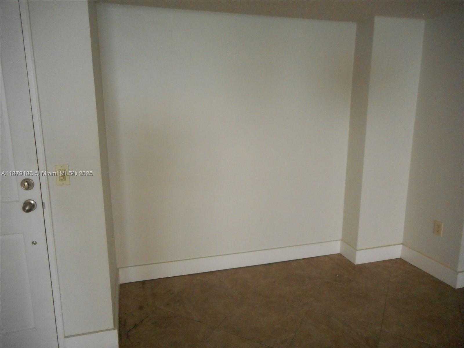 Small Image of 10185 COLLINS AVE #917, Bal Harbour Number 14