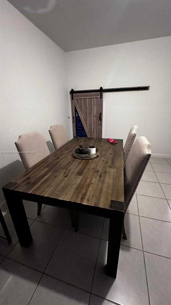 Small Image of 12961 SOUTH WEST 230TH ST, Miami Number 30