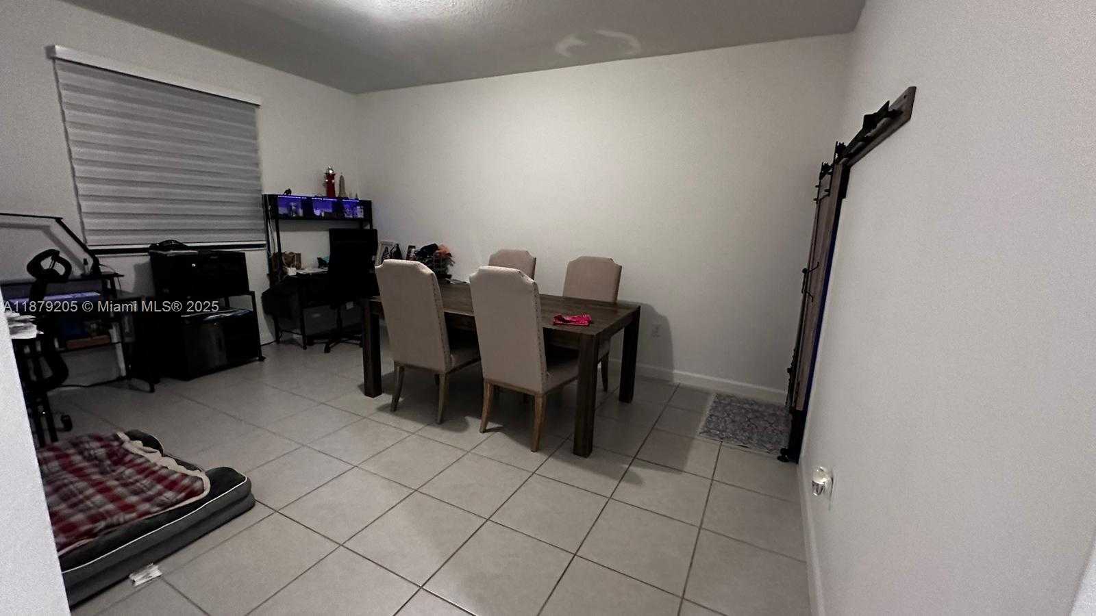 Small Image of 12961 SOUTH WEST 230TH ST, Miami Number 38