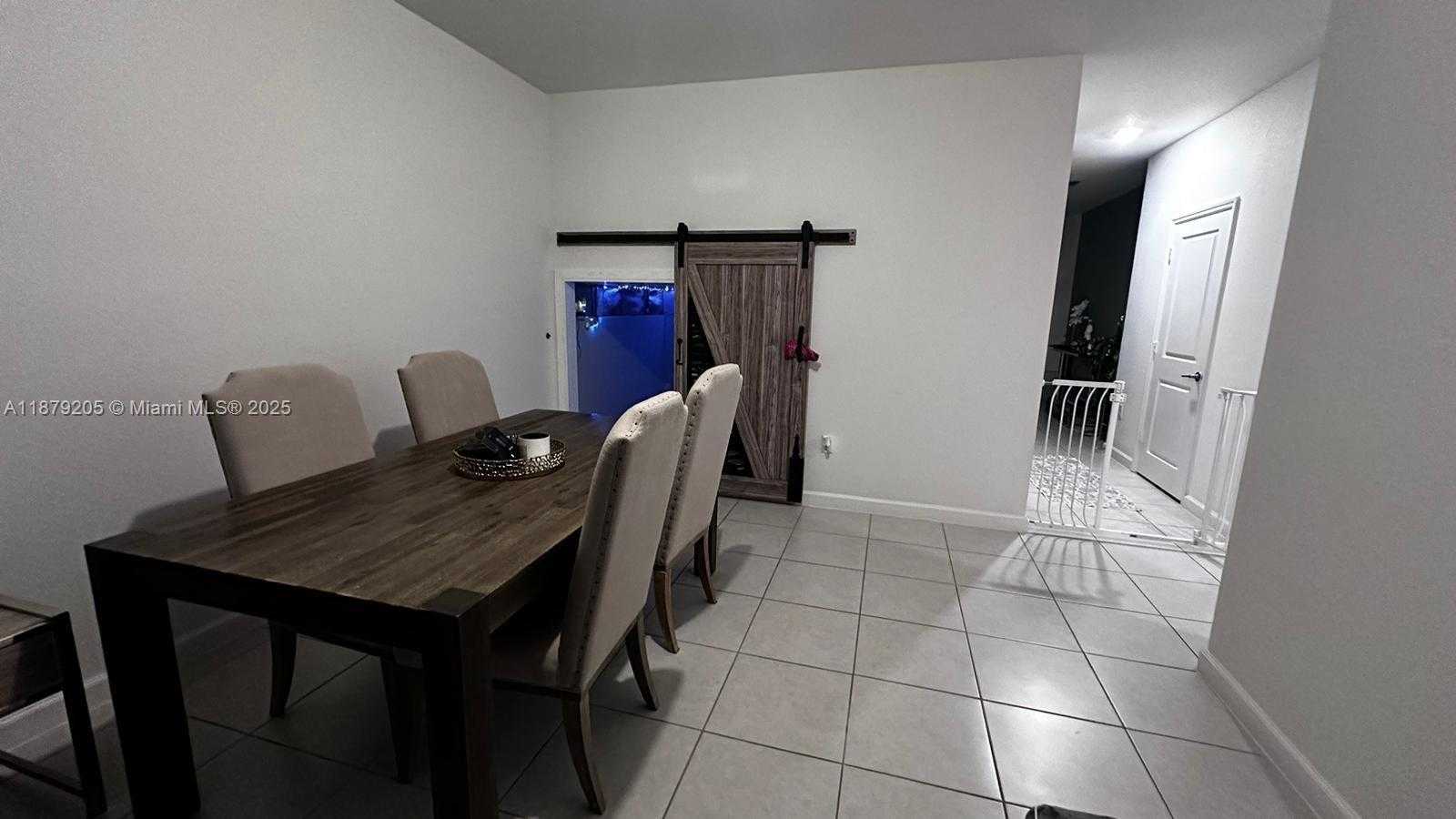 Small Image of 12961 SOUTH WEST 230TH ST, Miami Number 39