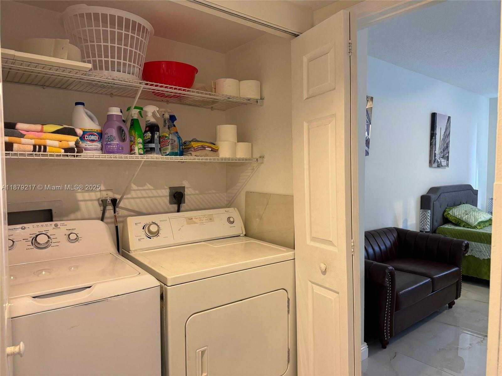 Small Image of 2080 SOUTH OCEAN DR #509, Hallandale Beach Number 12