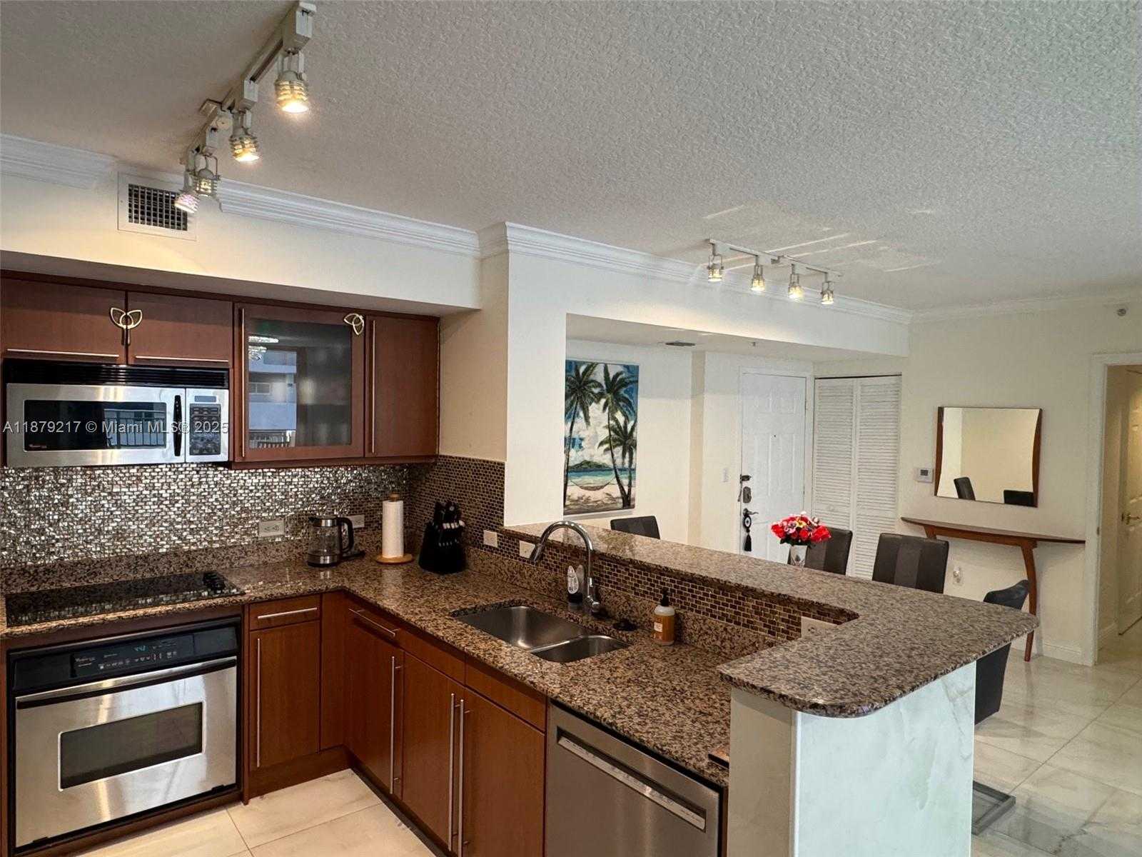 Small Image of 2080 SOUTH OCEAN DR #509, Hallandale Beach Number 4