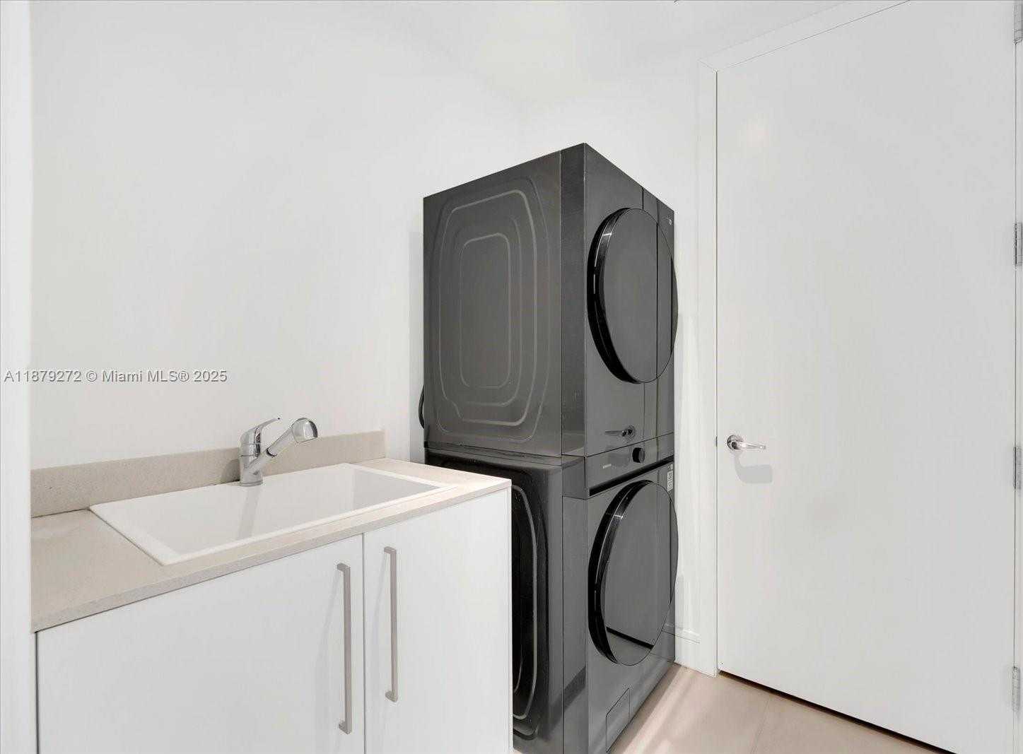 Small Image of 16901 COLLINS AVE #1403, Sunny Isles Beach Number 35