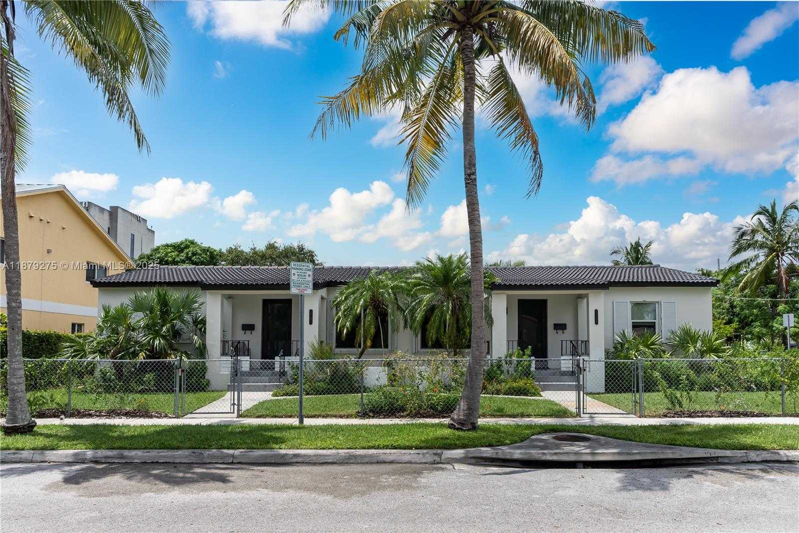 Small Image of 2100 SOUTH WEST 31ST AVE, Miami Number 2