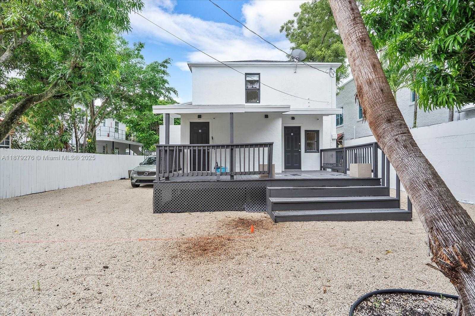 Small Image of 177 NORTH EAST 44TH ST, Miami Number 19